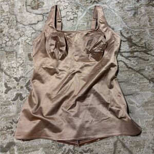 Ruby Ribbon Women's Nude Shapewear Camisole 38